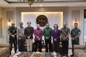 Komisi Pemilihan Umum (KPU) Provinsi Bali menggelar audiensi sekaligus pembahasan Perjanjian Kerja Sama (PKS) bersama Komando Daerah Militer (Kodam) IX/Udayana bertempat di Ruang Tamu Pangdam IX/Udayana, Denpasar, pada Selasa (29/9/2026).