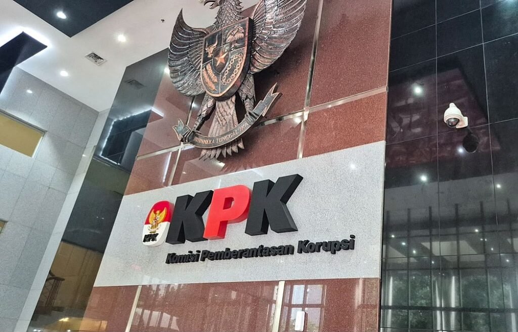 KPK OTT Bupati Klaten Hamenang Wajar Ismoyo