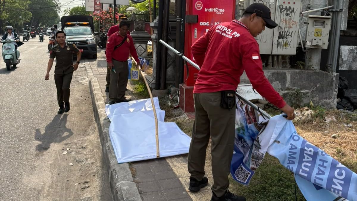 Penertiban-Satpol-PP-Denpasar-PijarTimes