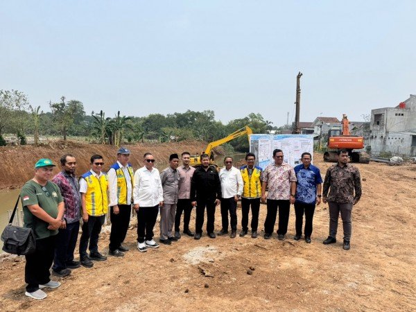 Kementerian PU Perkuat Pengendalian Banjir Cikeas
